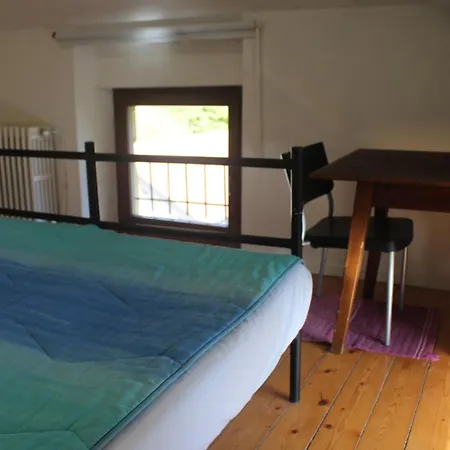 Montino Coliving Хостел