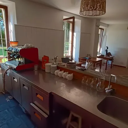 Montino Coliving Vandrerhjem Oggebbio