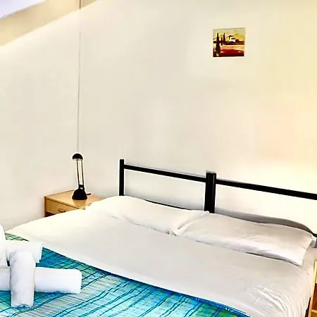 Montino Coliving Hostal Oggebbio